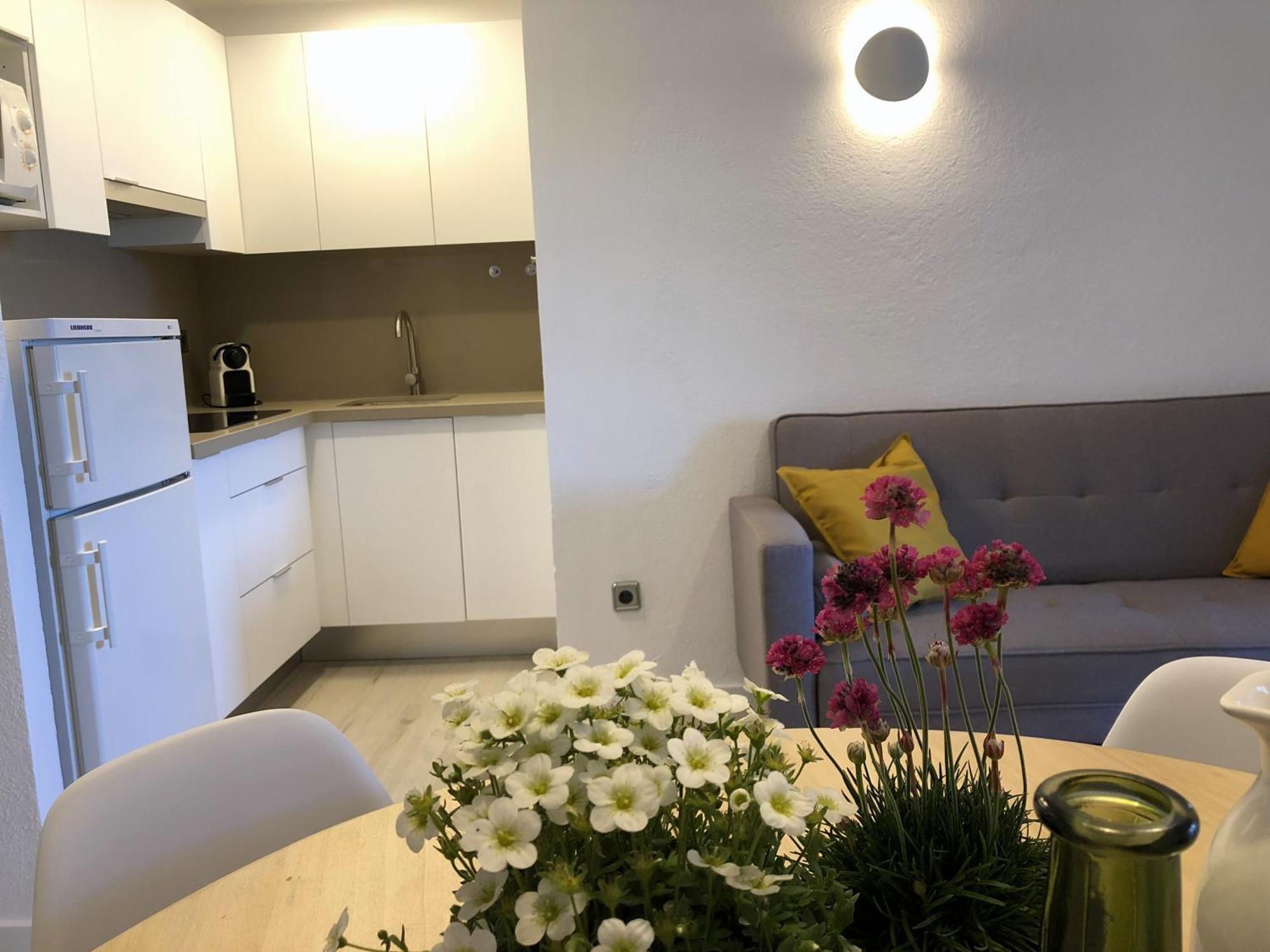 Apartaments La Palmera, Terrace & Pool 圣马蒂登普里斯 外观 照片