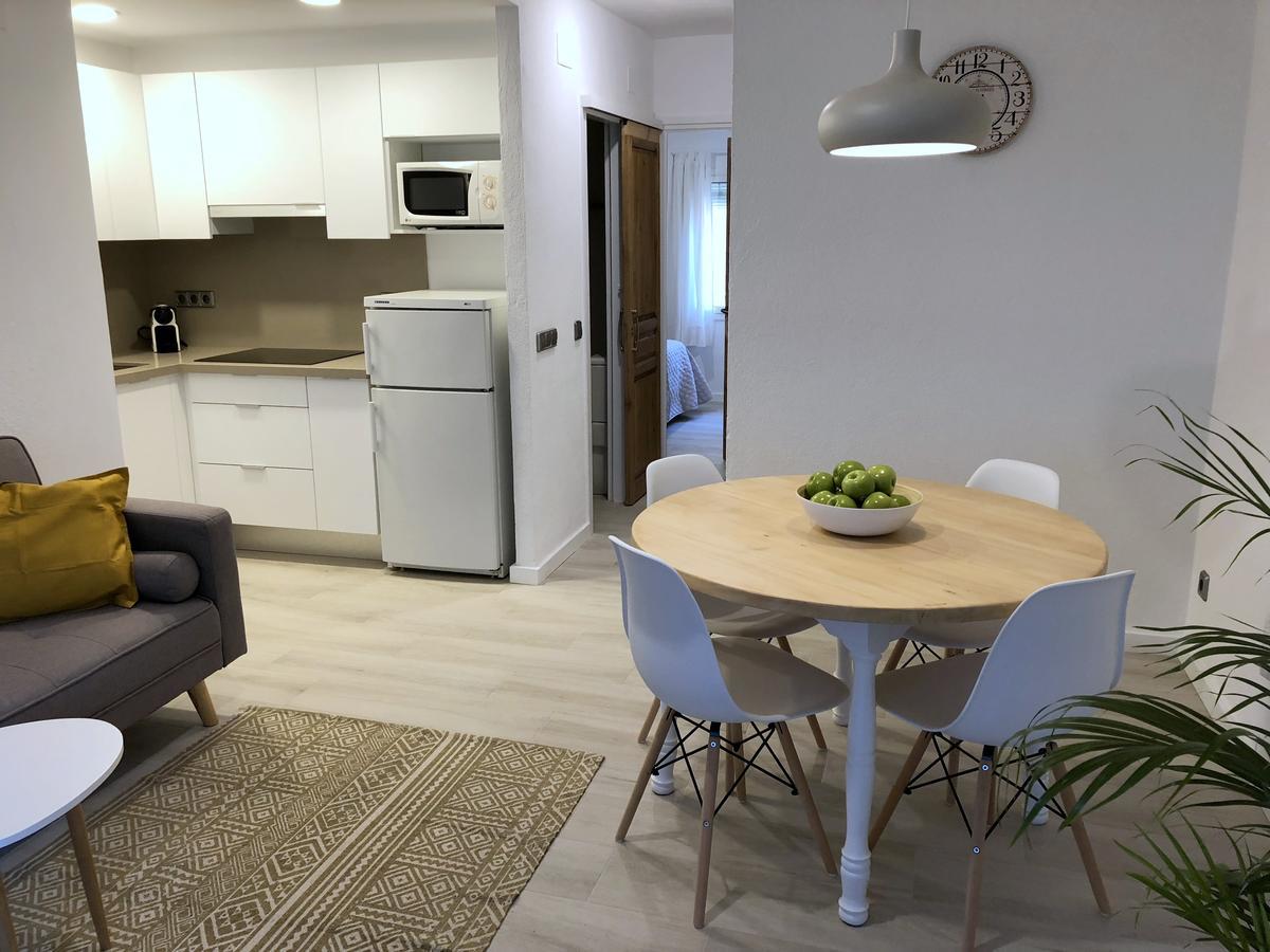 Apartaments La Palmera, Terrace & Pool 圣马蒂登普里斯 外观 照片